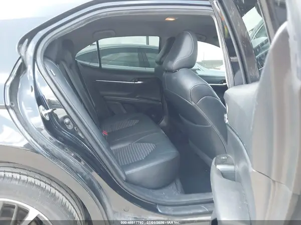 4T1G11AK0LU939594 2020 TOYOTA CAMRY - Image 8