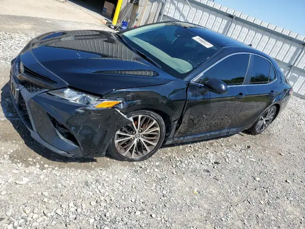 4T1G11AK0LU942088 2020 TOYOTA CAMRY - Image 1