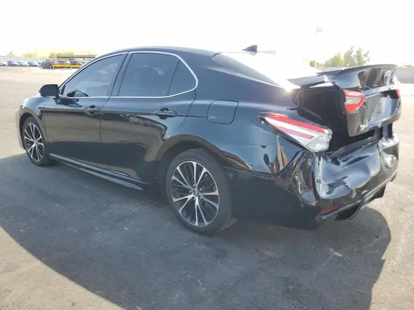 4T1G11AK0LU943970 2020 TOYOTA CAMRY - Image 2
