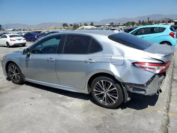 4T1G11AK0LU944455 2020 TOYOTA CAMRY - Image 2