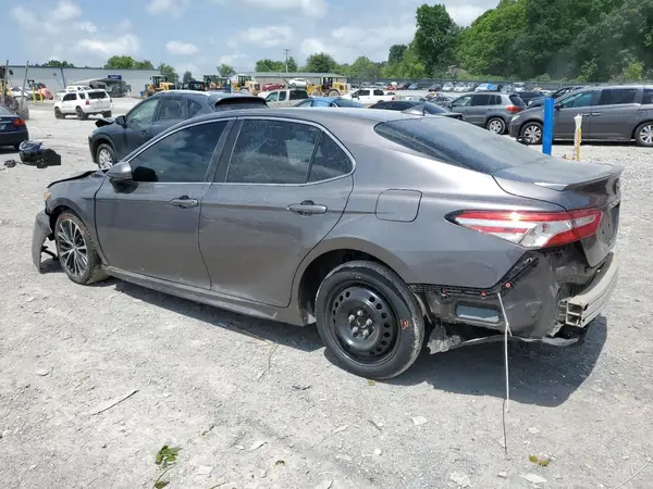 4T1G11AK0LU944570 2020 TOYOTA CAMRY - Image 2