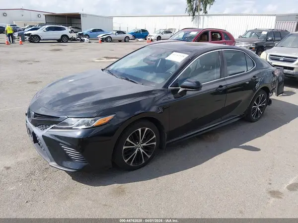 4T1G11AK0LU951034 2020 TOYOTA CAMRY - Image 2