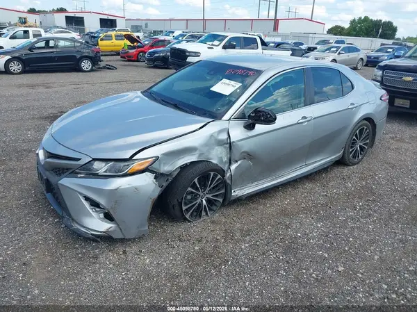 4T1G11AK0LU951499 2020 TOYOTA CAMRY - Image 2