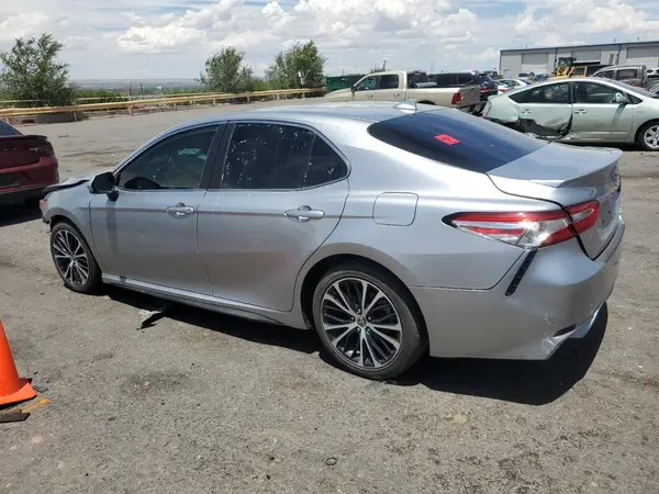 4T1G11AK0LU955777 2020 TOYOTA CAMRY - Image 2