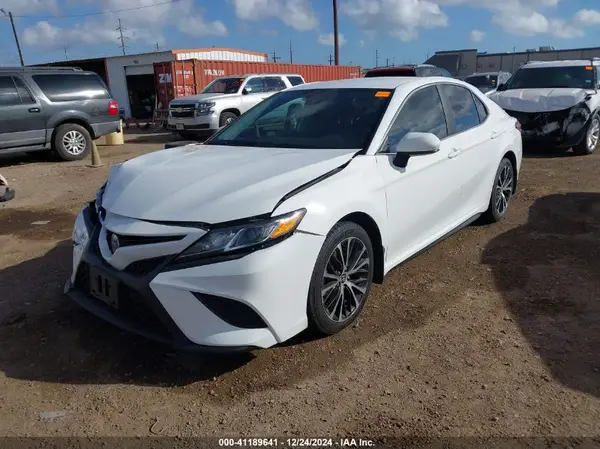 4T1G11AK0LU957688 2020 TOYOTA CAMRY - Image 2