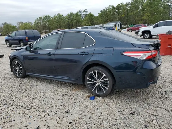4T1G11AK0LU960848 2020 TOYOTA CAMRY - Image 2