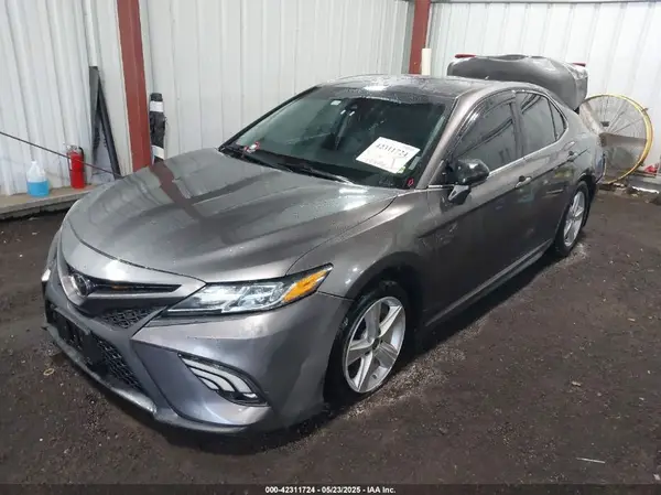 4T1G11AK0LU966312 2020 TOYOTA CAMRY - Image 2