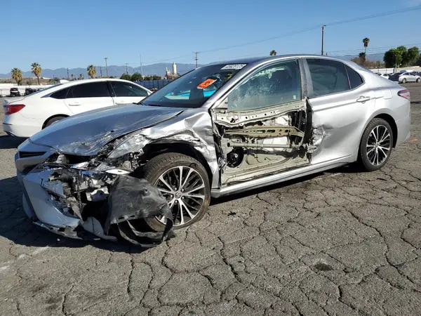 4T1G11AK0LU970750 2020 TOYOTA CAMRY - Image 1