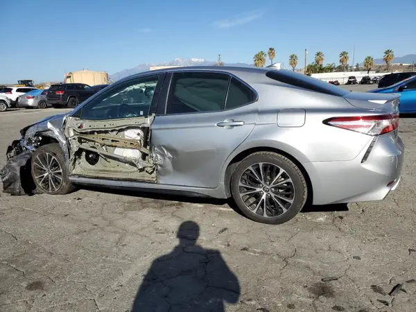 4T1G11AK0LU970750 2020 TOYOTA CAMRY - Image 2