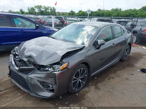 4T1G11AK0LU971624 2020 TOYOTA CAMRY - Image 2