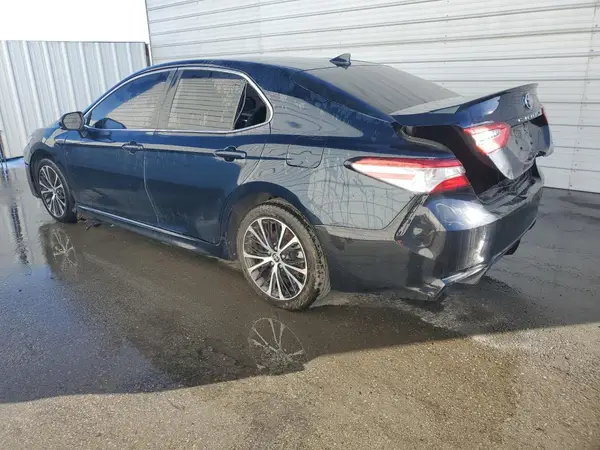 4T1G11AK0LU973809 2020 TOYOTA CAMRY - Image 2