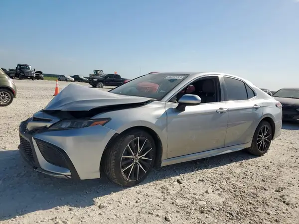 4T1G11AK0MU402516 2021 TOYOTA CAMRY - Image 1