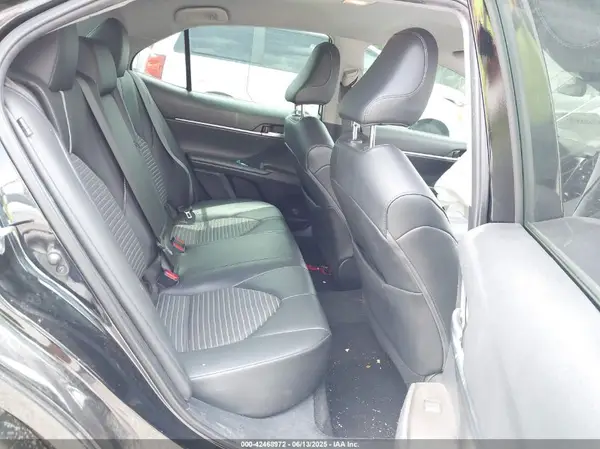 4T1G11AK0MU403116 2021 TOYOTA CAMRY - Image 8