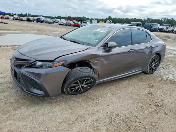 4T1G11AK0MU406923 2021 TOYOTA CAMRY - Image 1