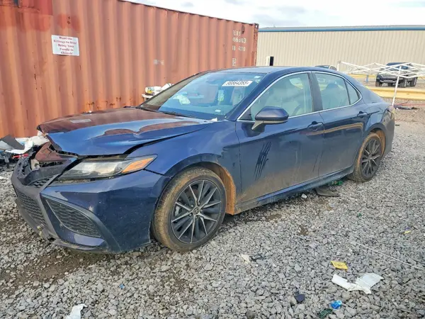 4T1G11AK0MU409143 2021 TOYOTA CAMRY - Image 1
