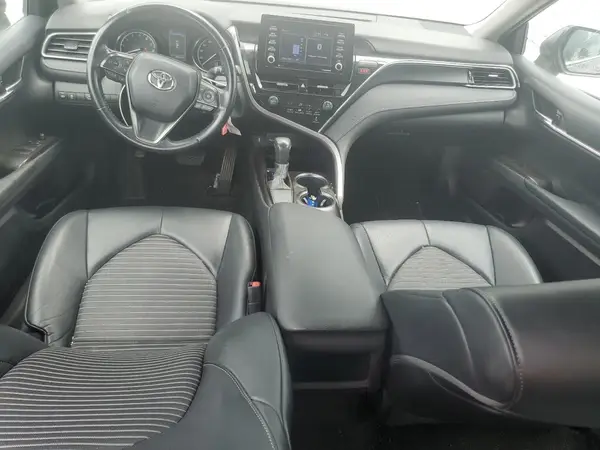 4T1G11AK0MU410566 2021 TOYOTA CAMRY - Image 8