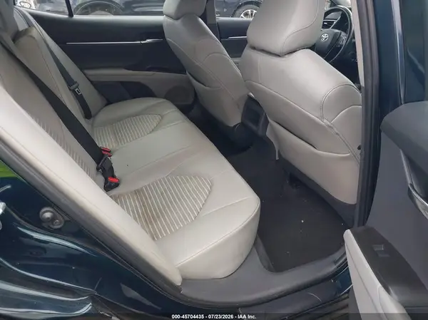 4T1G11AK0MU417095 2021 TOYOTA CAMRY - Image 8
