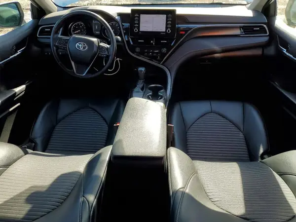 4T1G11AK0MU424564 2021 TOYOTA CAMRY - Image 8