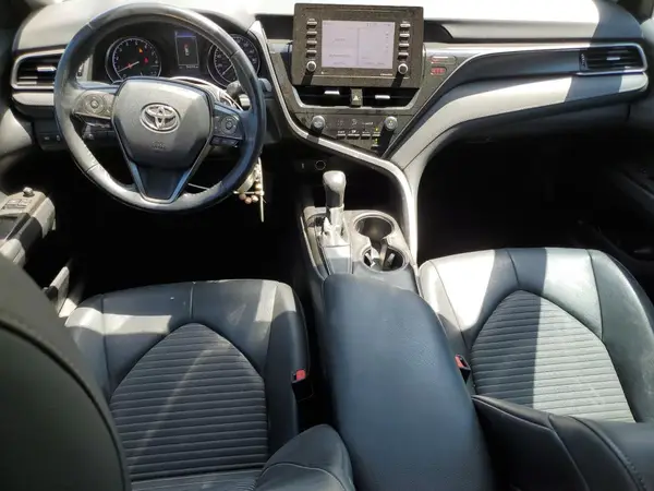 4T1G11AK0MU428968 2021 TOYOTA CAMRY - Image 8