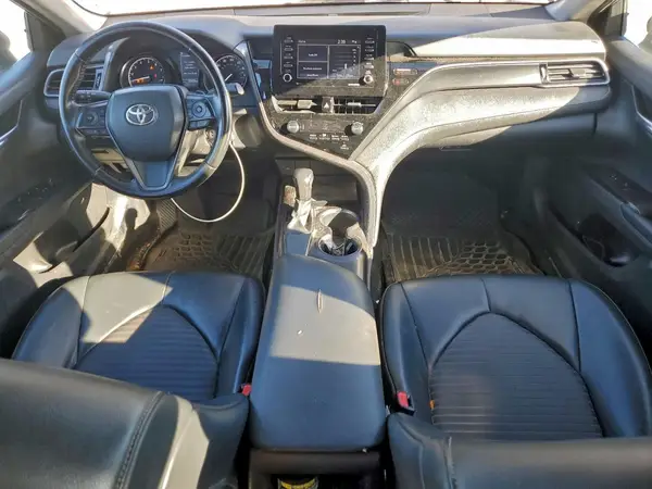 4T1G11AK0MU429828 2021 TOYOTA CAMRY - Image 8