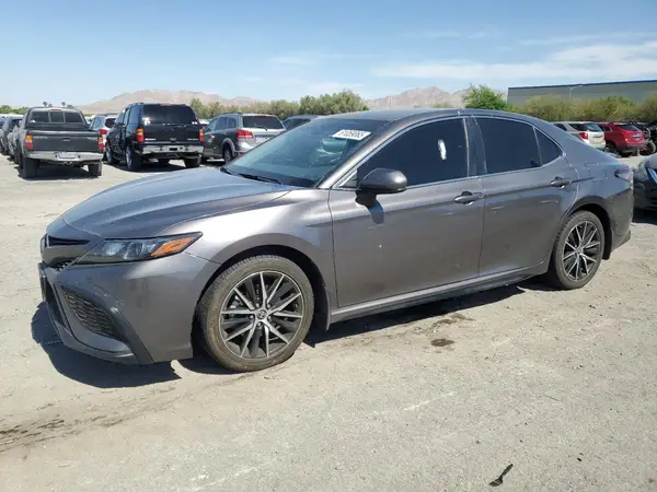 4T1G11AK0MU435502 2021 TOYOTA CAMRY - Image 1
