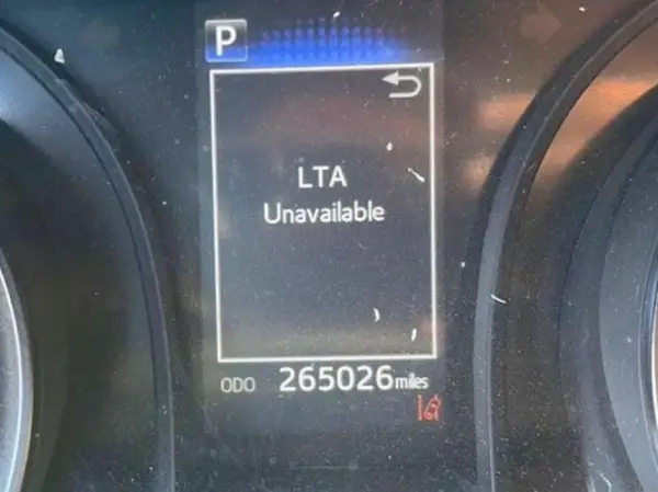 4T1G11AK0MU435841 2021 TOYOTA CAMRY - Image 8