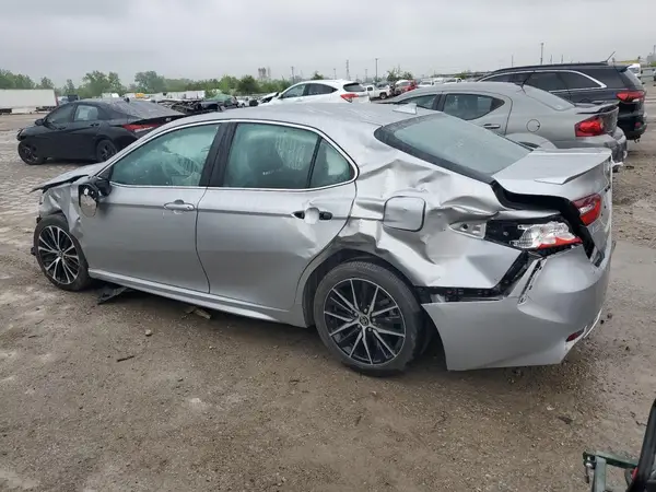 4T1G11AK0MU441445 2021 TOYOTA CAMRY - Image 2