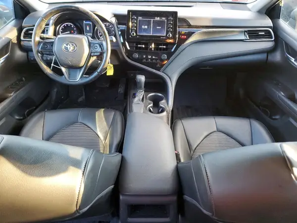 4T1G11AK0MU443499 2021 TOYOTA CAMRY - Image 8