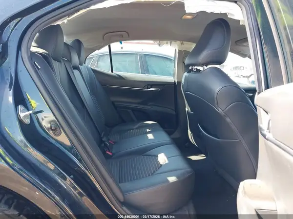 4T1G11AK0MU446810 2021 TOYOTA CAMRY - Image 8