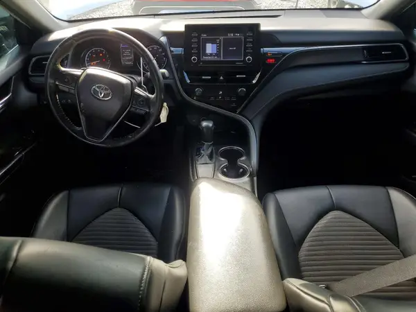 4T1G11AK0MU457712 2021 TOYOTA CAMRY - Image 8