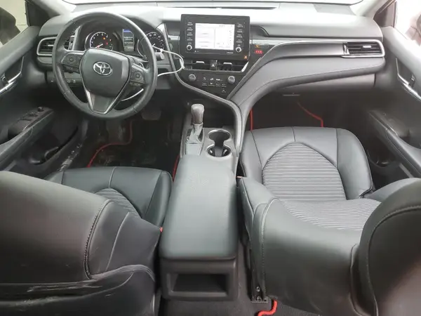 4T1G11AK0MU459833 2021 TOYOTA CAMRY - Image 8