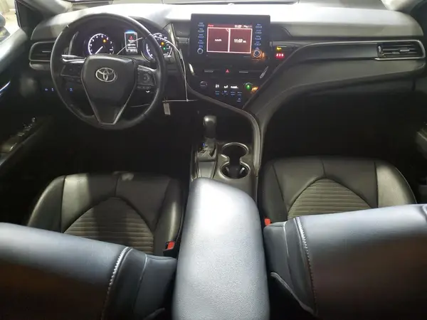 4T1G11AK0MU463218 2021 TOYOTA CAMRY - Image 8