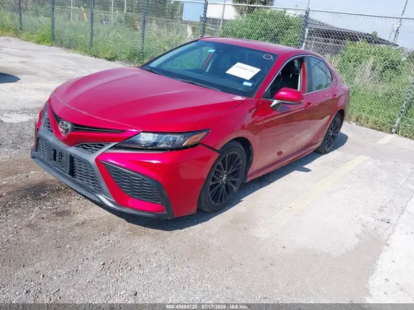 4T1G11AK0MU466703 2021 TOYOTA CAMRY - Image 2