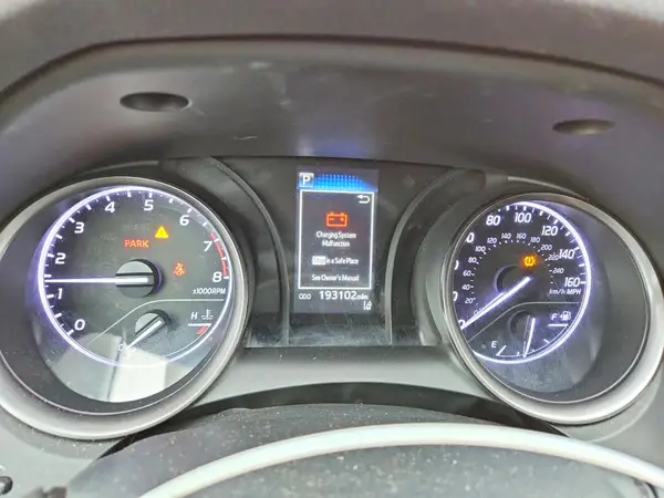 4T1G11AK0MU466782 2021 TOYOTA CAMRY - Image 8