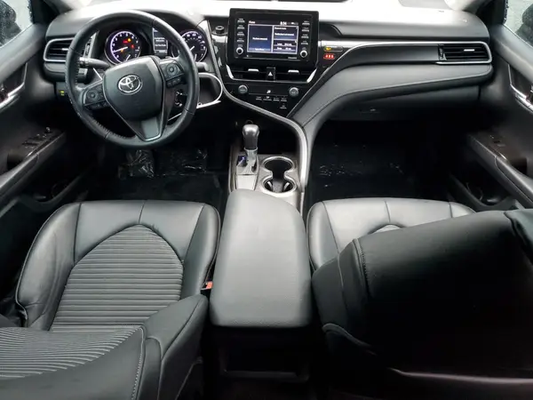 4T1G11AK0MU469682 2021 TOYOTA CAMRY - Image 8