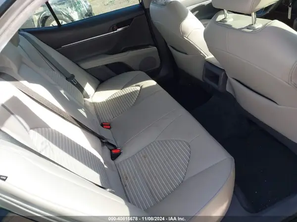 4T1G11AK0MU469987 2021 TOYOTA CAMRY - Image 8
