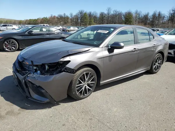 4T1G11AK0MU471917 2021 TOYOTA CAMRY - Image 1