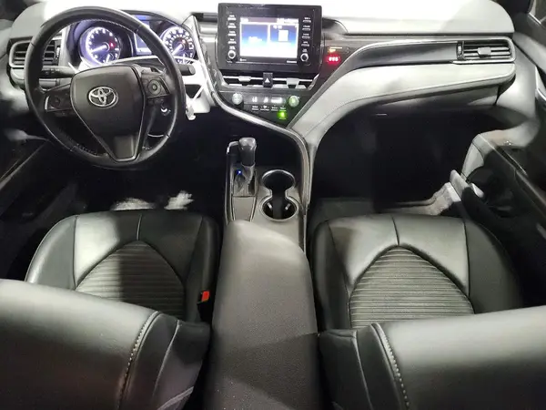 4T1G11AK0MU478186 2021 TOYOTA CAMRY - Image 8