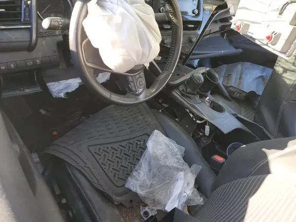4T1G11AK0MU480584 2021 TOYOTA CAMRY - Image 8
