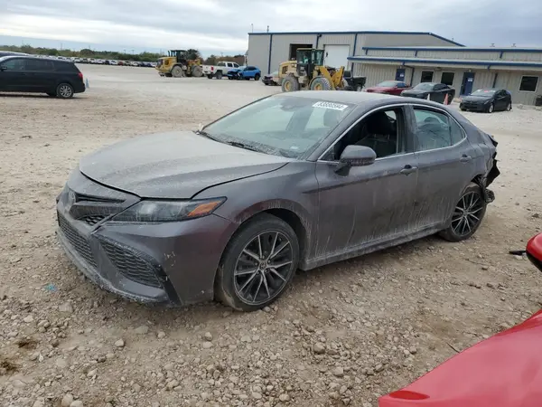 4T1G11AK0MU480777 2021 TOYOTA CAMRY - Image 1