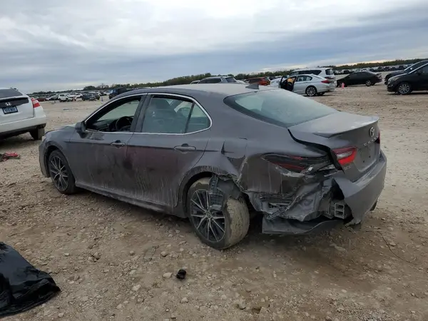 4T1G11AK0MU480777 2021 TOYOTA CAMRY - Image 2