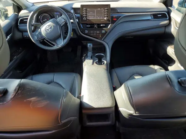 4T1G11AK0MU495697 2021 TOYOTA CAMRY - Image 8