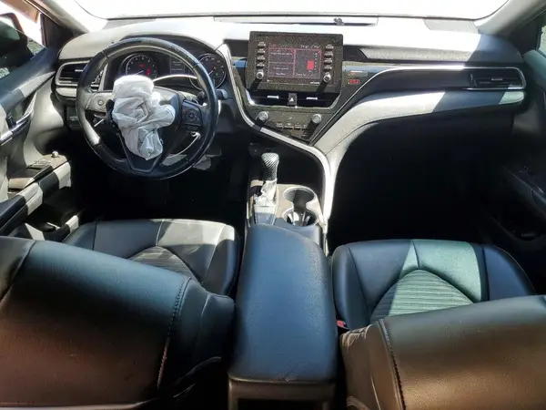 4T1G11AK0MU518928 2021 TOYOTA CAMRY - Image 8