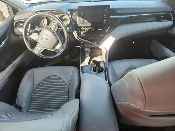 4T1G11AK0MU520694 2021 TOYOTA CAMRY - Image 8