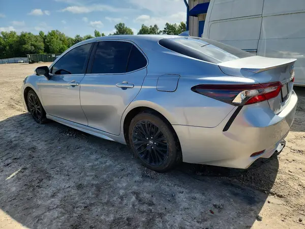 4T1G11AK0MU522283 2021 TOYOTA CAMRY - Image 2