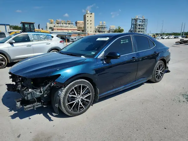 4T1G11AK0MU531534 2021 TOYOTA CAMRY - Image 1