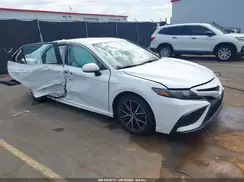 4T1G11AK0MU532599 2021 TOYOTA CAMRY