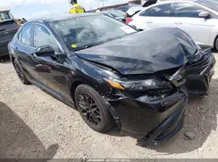 4T1G11AK0MU533381 2021 TOYOTA CAMRY