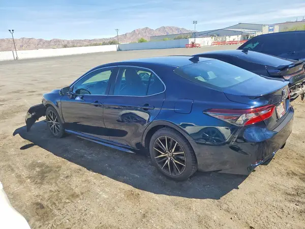 4T1G11AK0MU534949 2021 TOYOTA CAMRY - Image 2