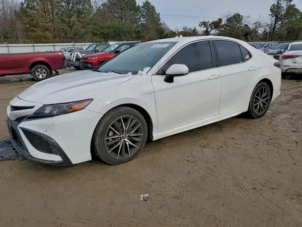4T1G11AK0MU535924 2021 TOYOTA CAMRY - Image 1